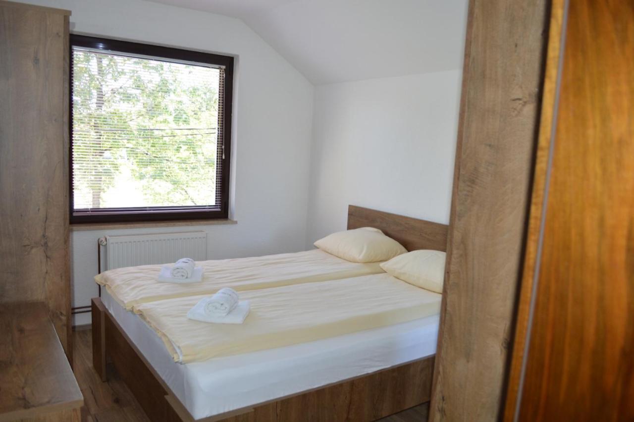 Villa My Island Bihac Bagian luar foto